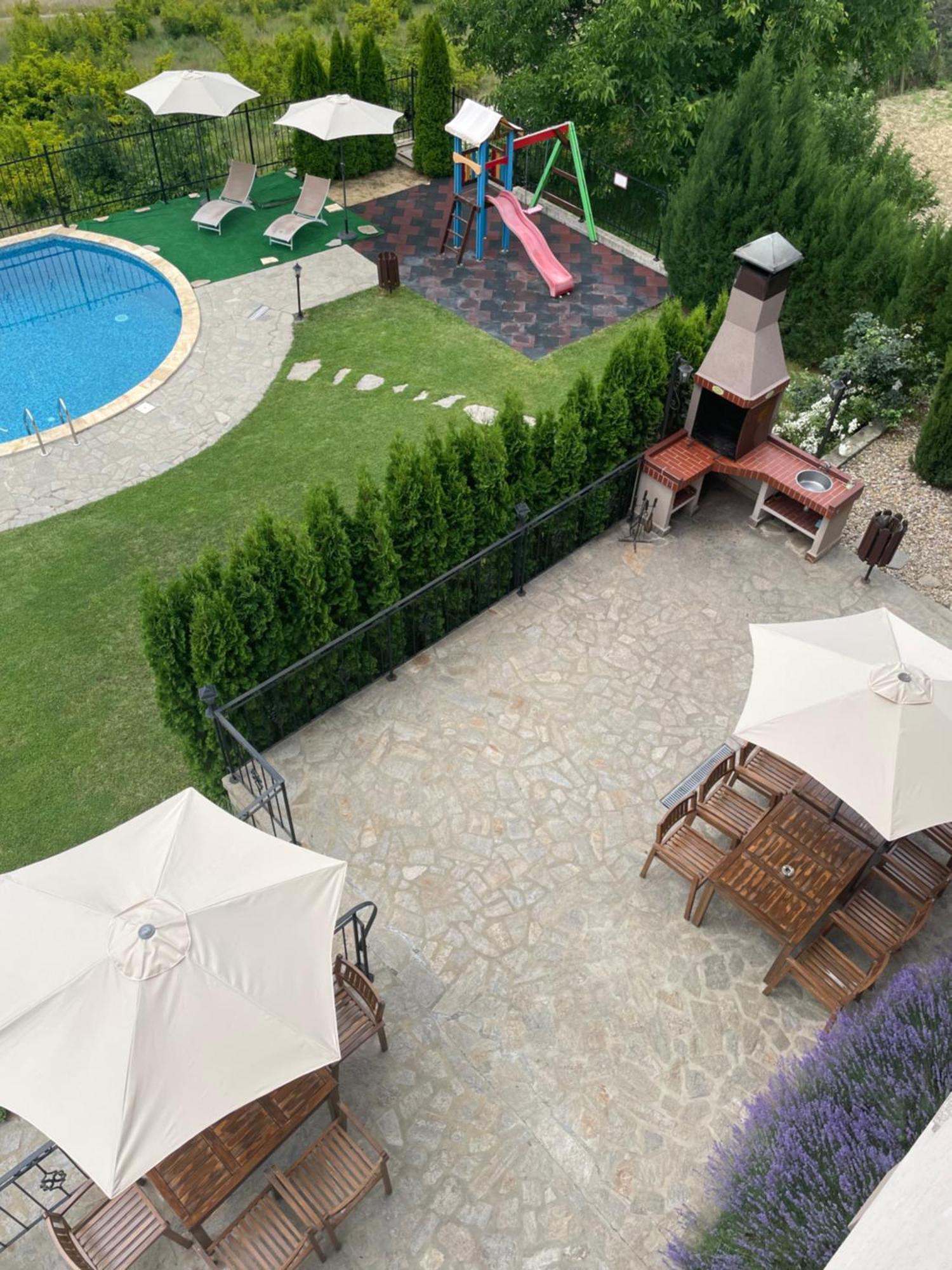 Eco House Kitana Hotel Asparukhovo  Bagian luar foto