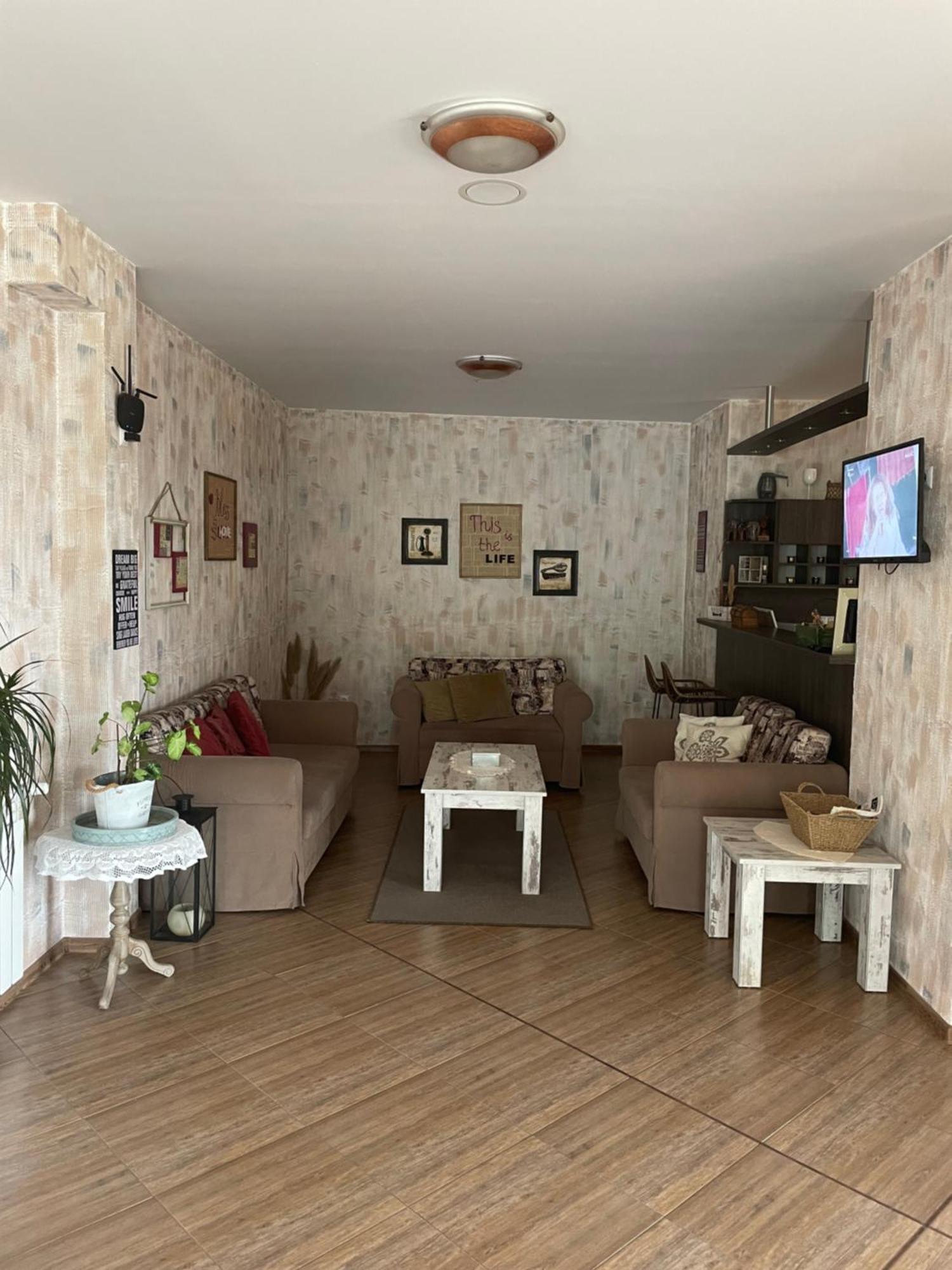 Eco House Kitana Hotel Asparukhovo  Bagian luar foto