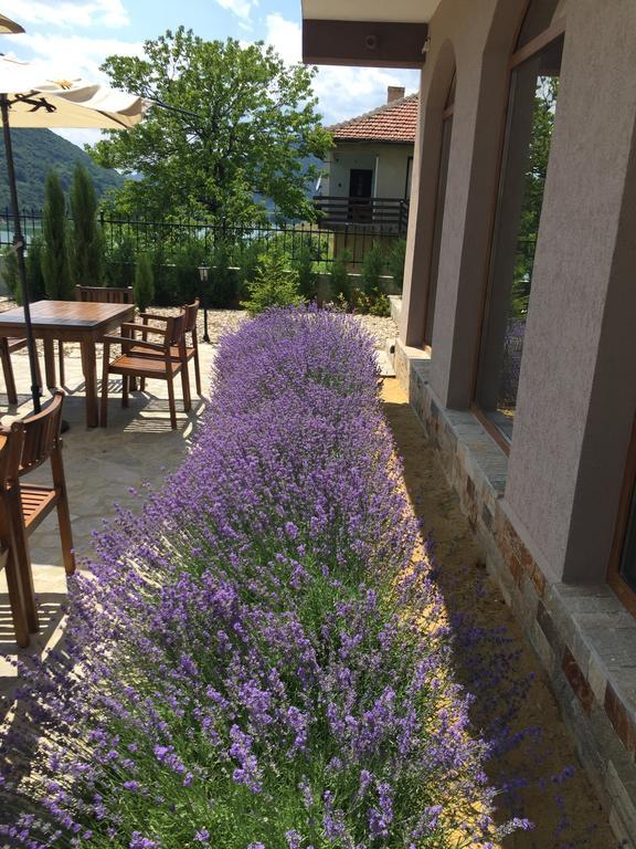 Eco House Kitana Hotel Asparukhovo  Bagian luar foto