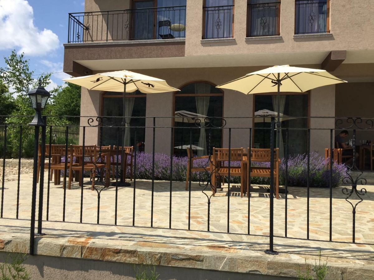Eco House Kitana Hotel Asparukhovo  Bagian luar foto