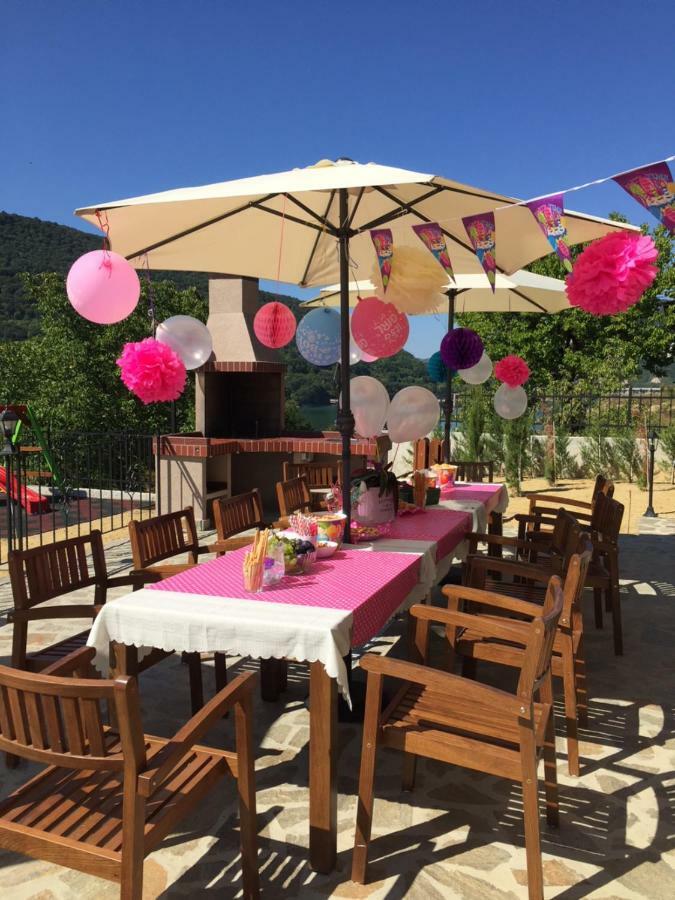 Eco House Kitana Hotel Asparukhovo  Bagian luar foto