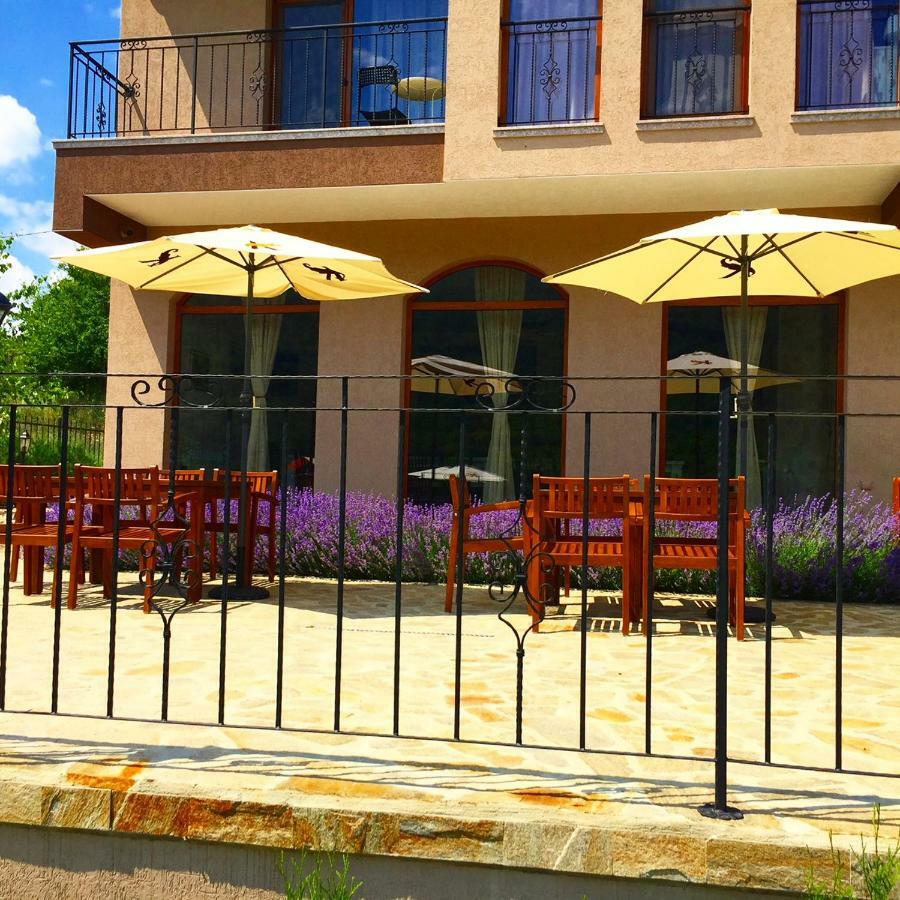 Eco House Kitana Hotel Asparukhovo  Bagian luar foto